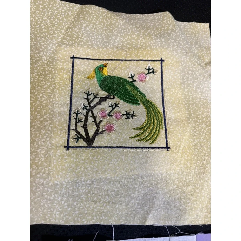 Set of 12 Vtg Quilt Blocks~ Machine Embroidered~Birds and Flowers~4-6